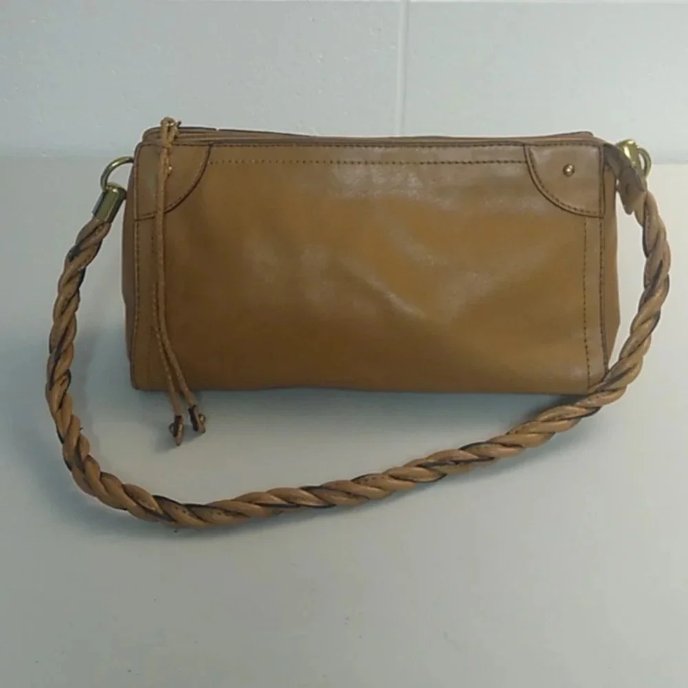 Relic Shoulder Bag Purse Carmel Brown 12" L X 4.5" W X 6" H - Picture 1 of 16
